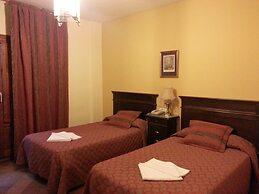 Hotel Almona