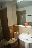 Hotel Almona