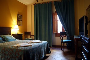 Hotel Almona