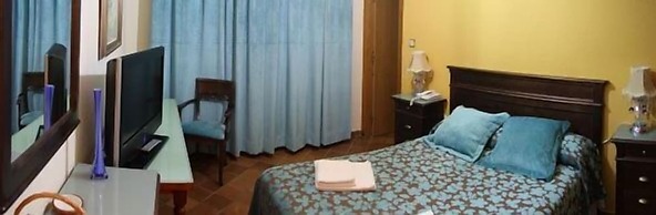 Hotel Almona