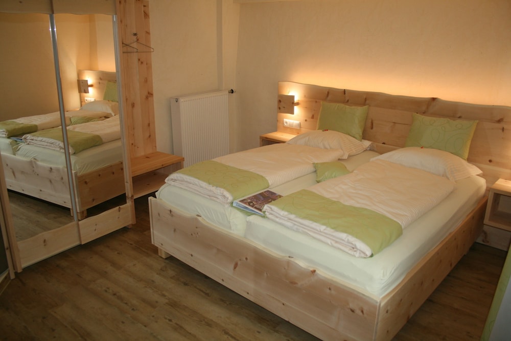 Gourmet & Relax Hotel De La Sure