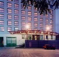 Centre Hotel