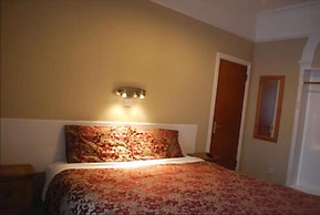 Parkway Guesthouse