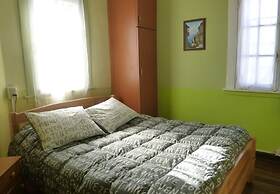 Hostal Little Castle - Hostel