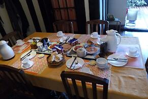 Hostal Little Castle - Hostel