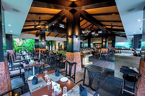 O Hotel Goa, Candolim Beach