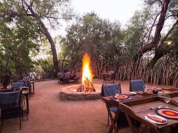 aha Thakadu River Camp