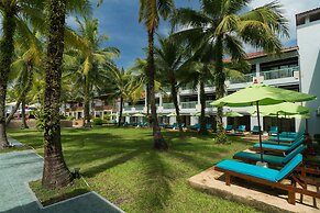 The Briza Beach Resort Khaolak