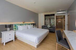 The Briza Beach Resort Khaolak