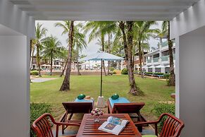 The Briza Beach Resort Khaolak
