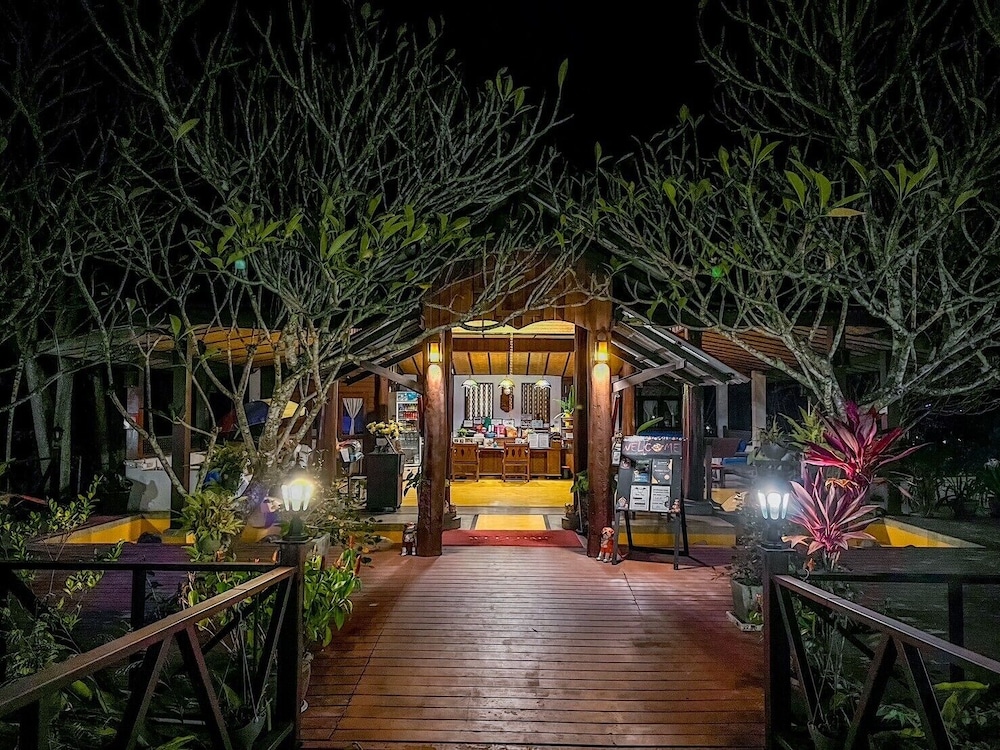 Pai Hotsprings Spa Resort