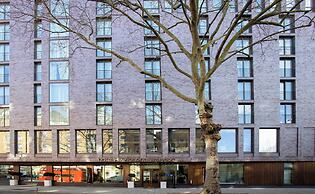 H10 London Waterloo