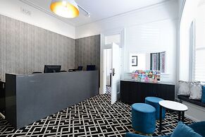 High Cross Randwick by Sydney Lodges