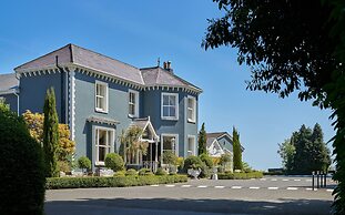 Summerhill House Hotel