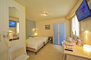 Hotel Caravelle