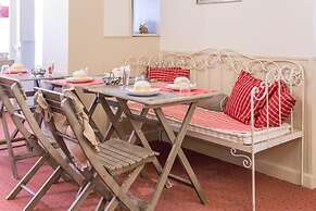 Hotel Caravelle