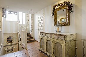 YIT Puerta Bisagra