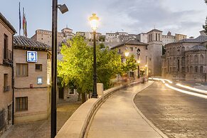 YIT Puerta Bisagra