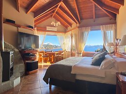 Charming Residences & Suites with Private Spa