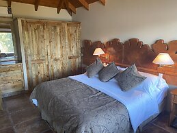 Charming Residences & Suites with Private Spa