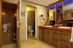 Charming Residences & Suites with Private Spa