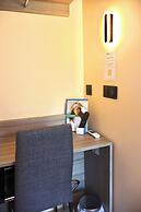 Brit Hotel Essentiel Reims Taissy