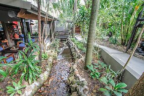 Umlilo Lodge