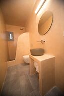 Markakis Studios Fira