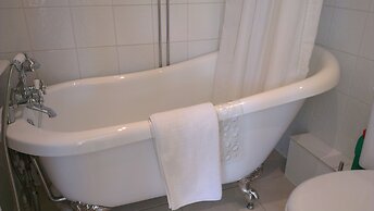 The Bath House Boutique B&B