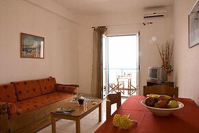 Athena Apartments & Studios