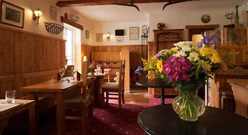 The Old Inn