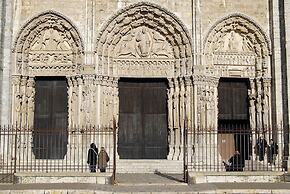 Mercure Chartres Centre Cathédrale