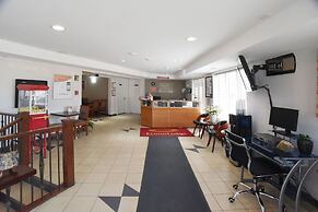 Econo Lodge Inn & Suites