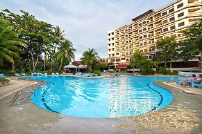 Cebu White Sands Resort and Spa