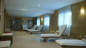 Albatros Hotel