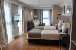 Albatros Hotel