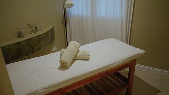 Albatros Hotel