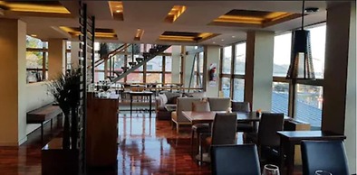 Albatros Hotel