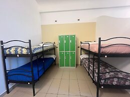 Seven Hostel