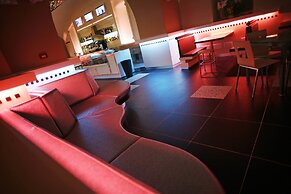 Seven Hostel