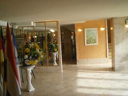 Hotel Marom