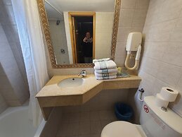 Hotel Marom