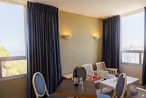 Hotel Marom