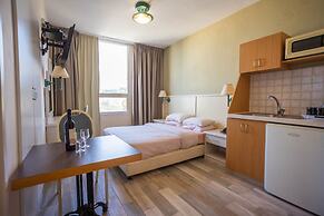 Hotel Marom