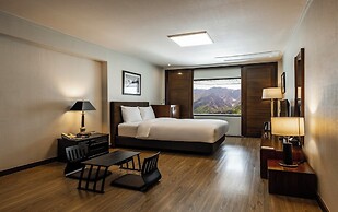 Kensington Hotel Seorak