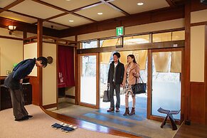 Shima Onsen Kashiwaya Ryokan