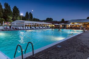 Hu Venezia Camping in Town