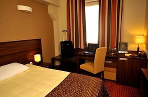 Hotel Tęczowy Młyn