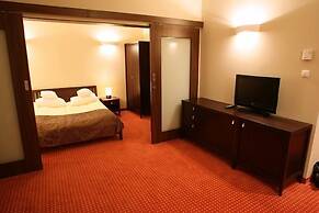 Hotel Tęczowy Młyn