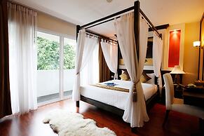 Mirth Sathorn Hotel